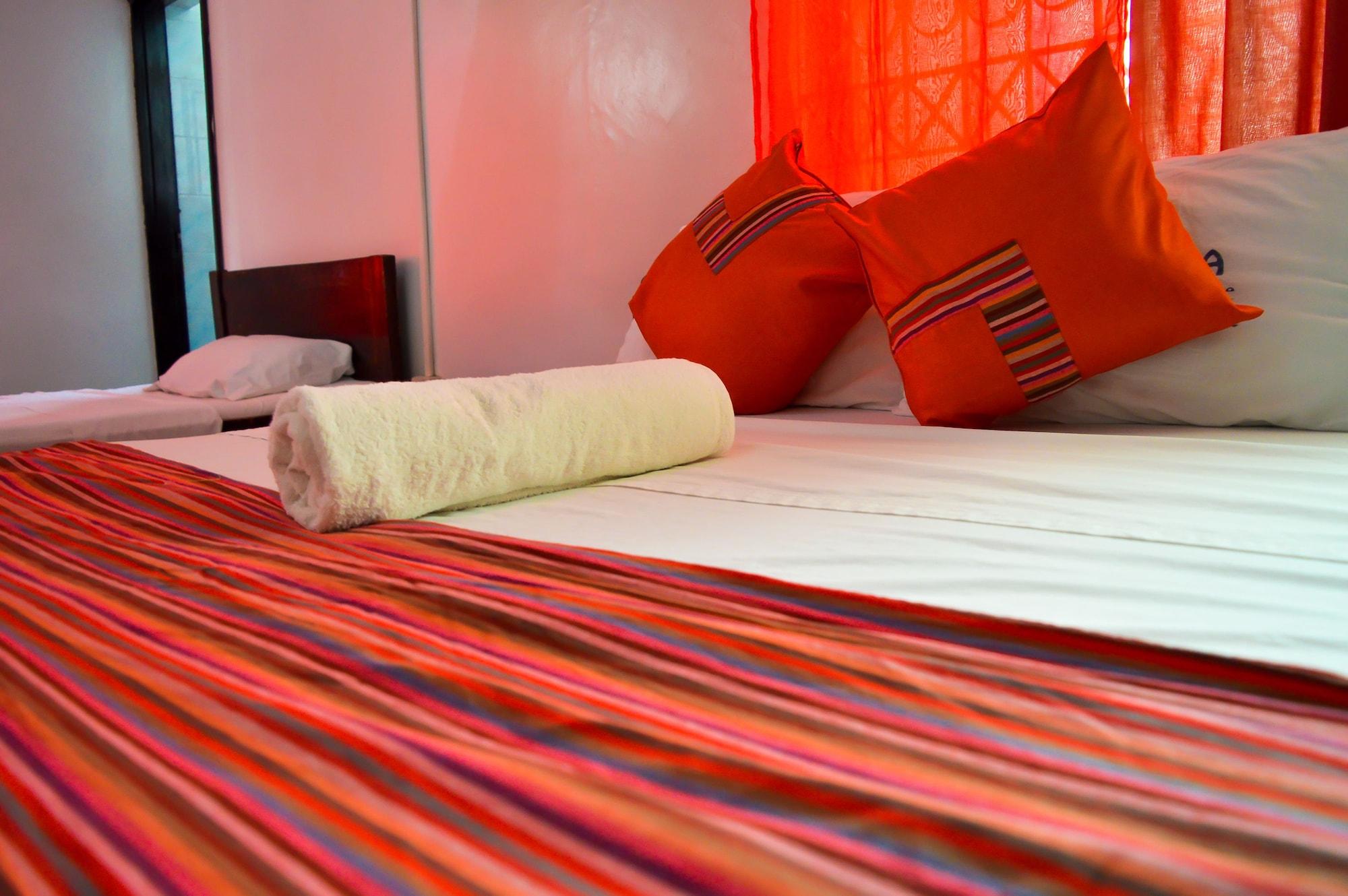 Sanana Conference Center And Holiday Resort Mombasa Esterno foto