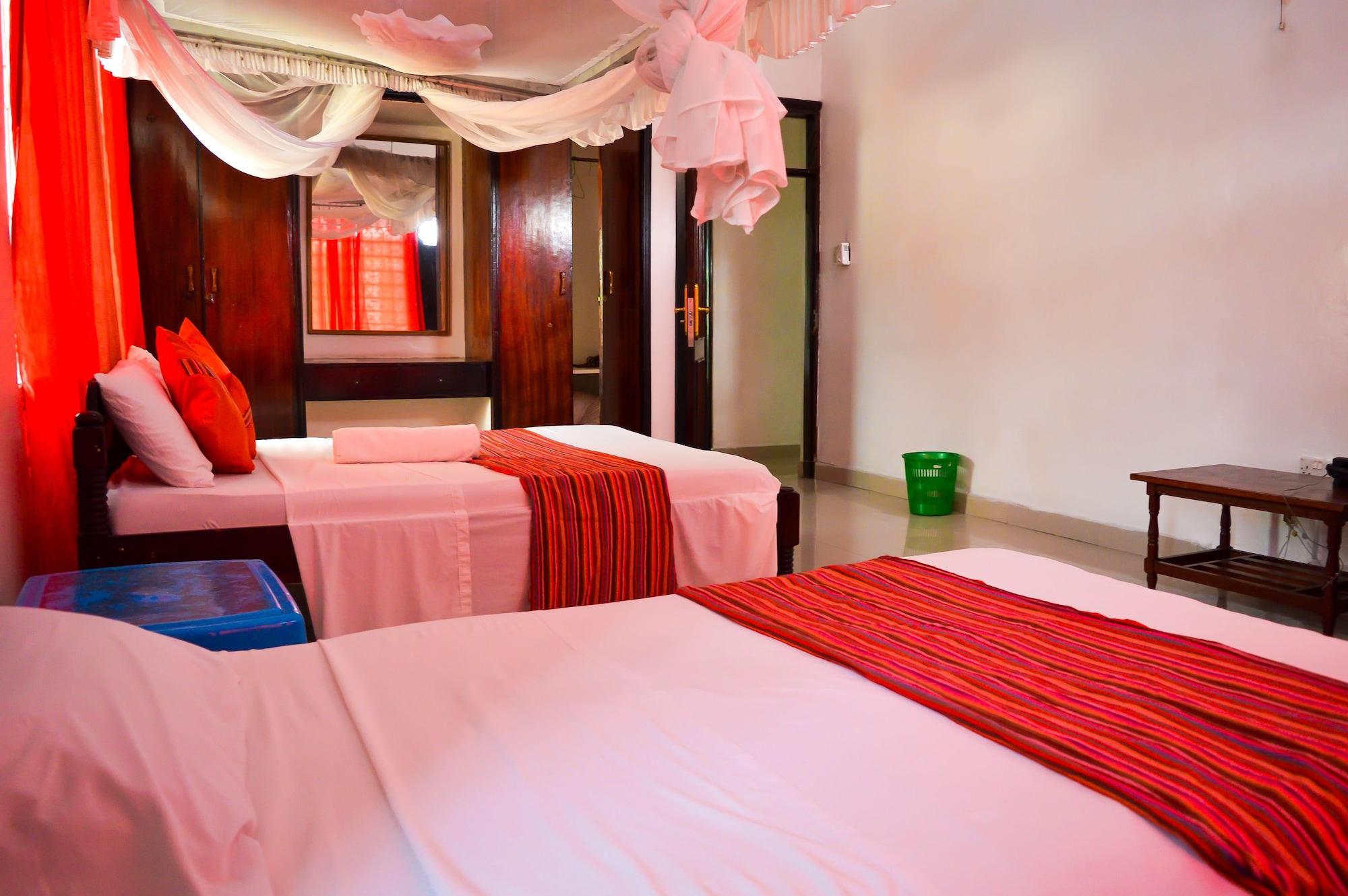 Sanana Conference Center And Holiday Resort Mombasa Esterno foto